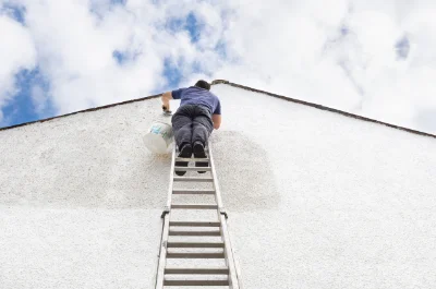 Peinture extérieure à Brécé — façades et ravalement